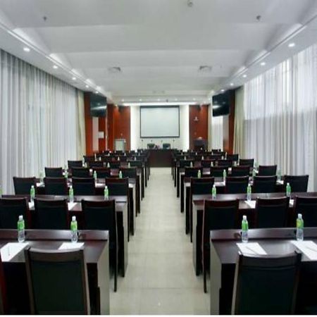 Kangte Wangfu Hotel Of Resort And Conference Санья Экстерьер фото